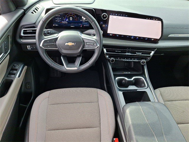 Certified 2025 Chevrolet Traverse LT image 6