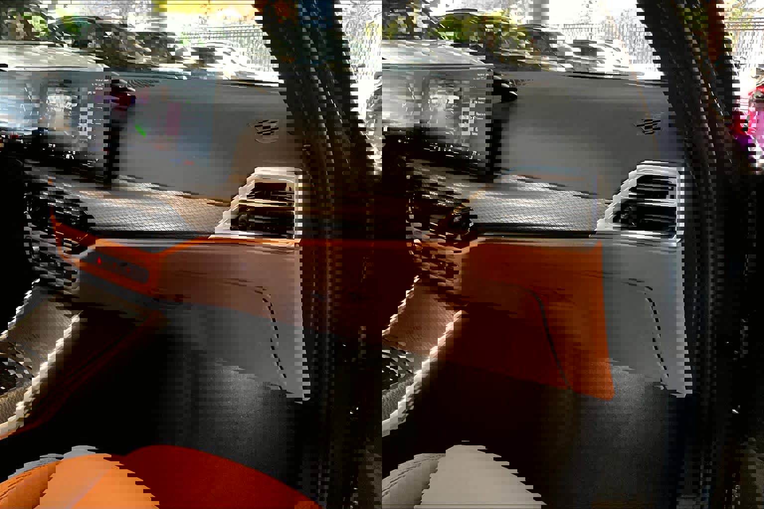 Certified 2025 BMW 330i Sedan image 18