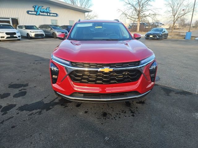 New 2026 Chevrolet Trax LT w/ Driver Confidence Package image 3