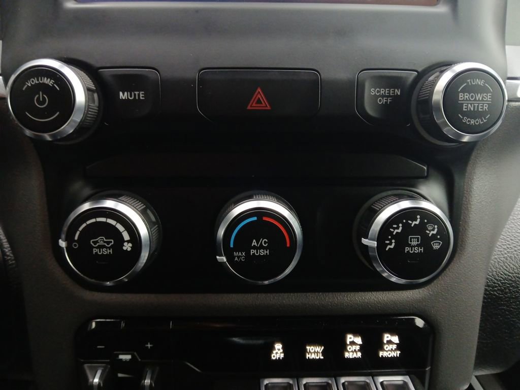 Used 2021 RAM 1500 Lone Star RWD image 4