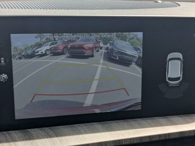 Used 2024 Kia Telluride EX w/ EX Captain's Chair Package FWD image 23