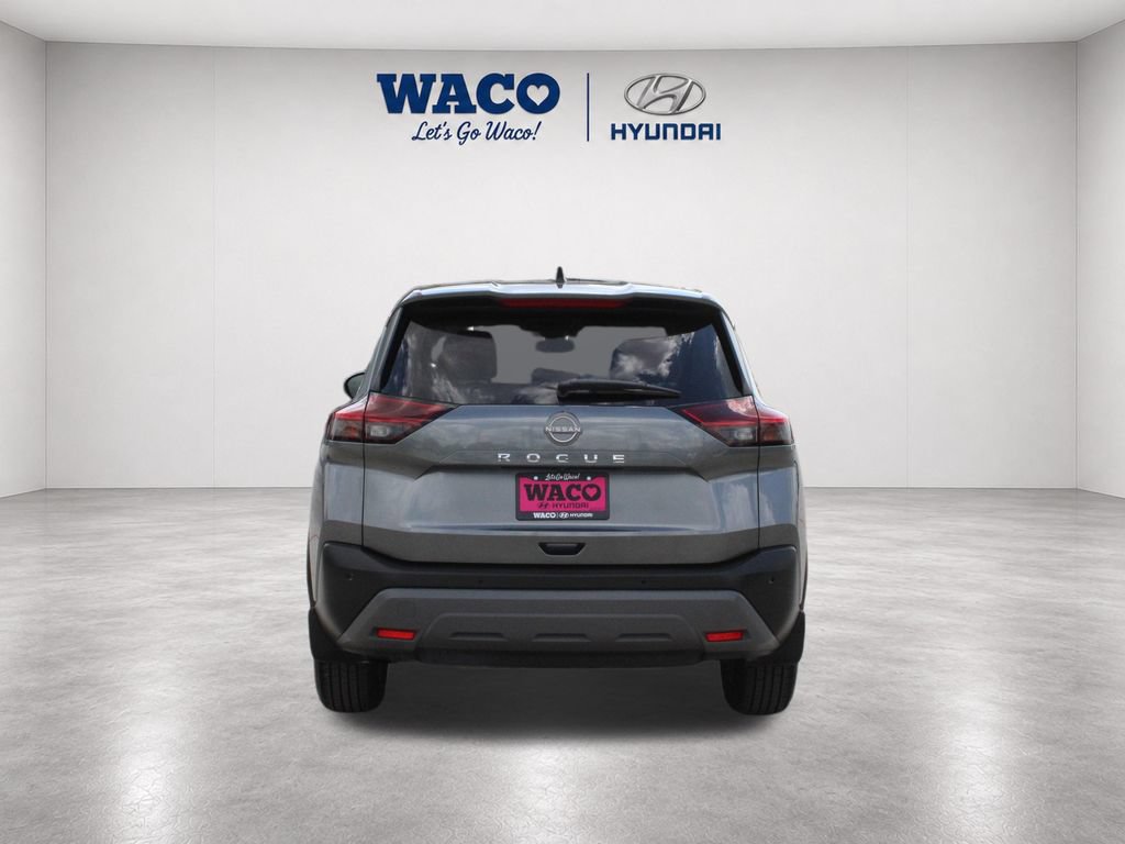 Used 2023 Nissan Rogue SV w/ SV Premium B Package FWD image 7