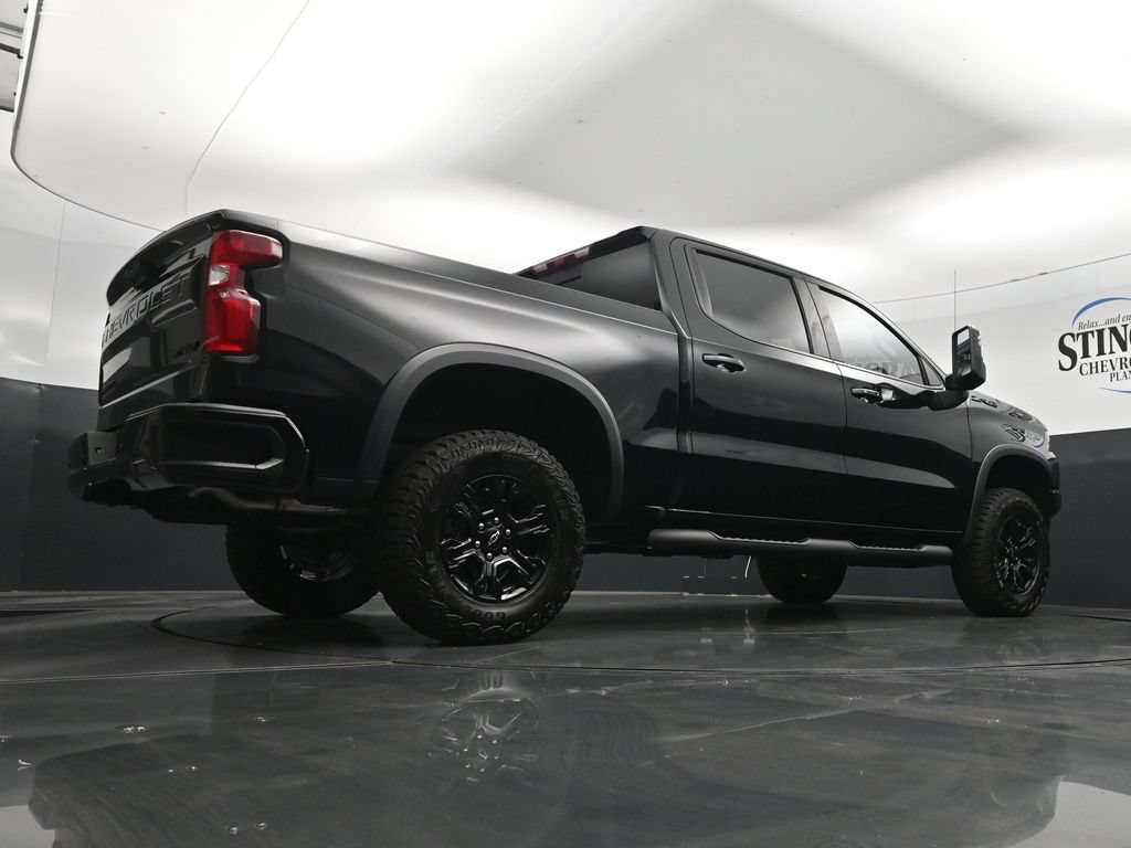 Used 2025 Chevrolet Silverado 1500 ZR2 w/ Technology Package AWD/4WD image 32