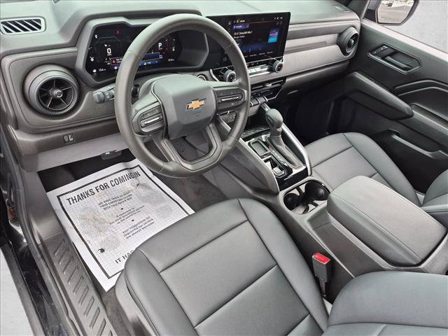 Used 2026 Chevrolet Colorado W/T w/ WT Custom Package RWD image 10