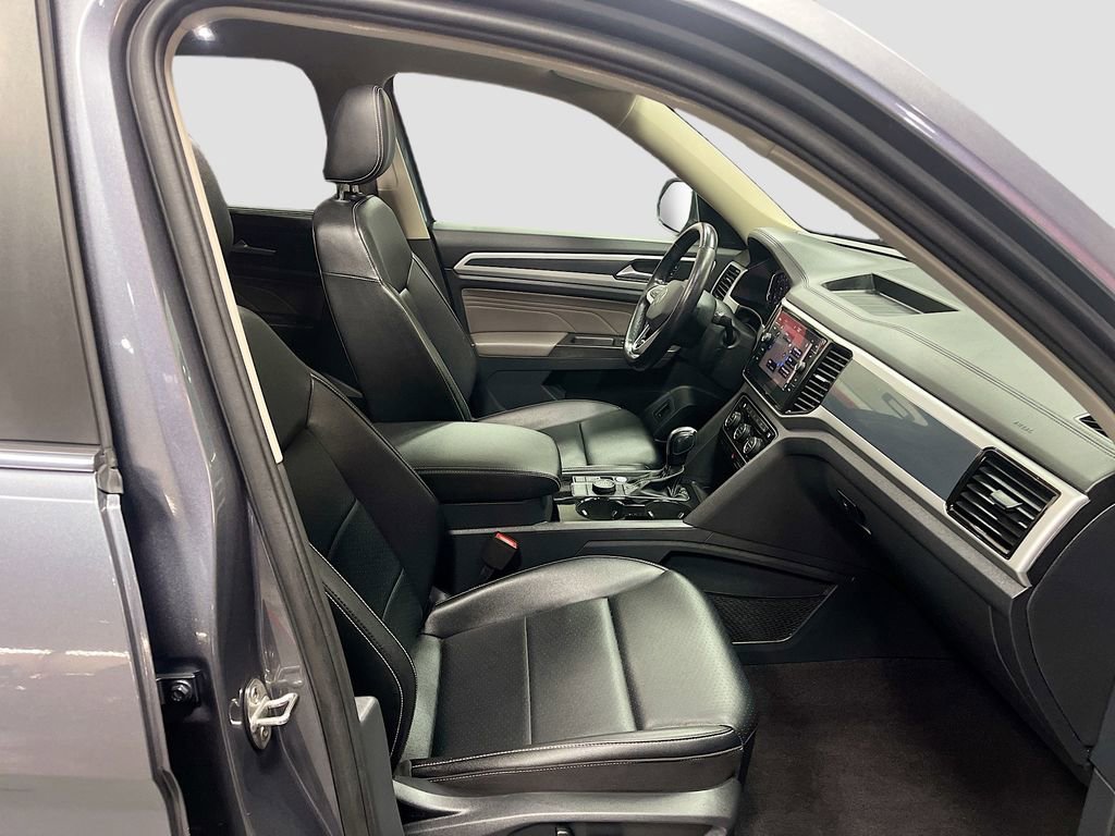 Used 2022 Volkswagen Atlas SEL R-Line image 30