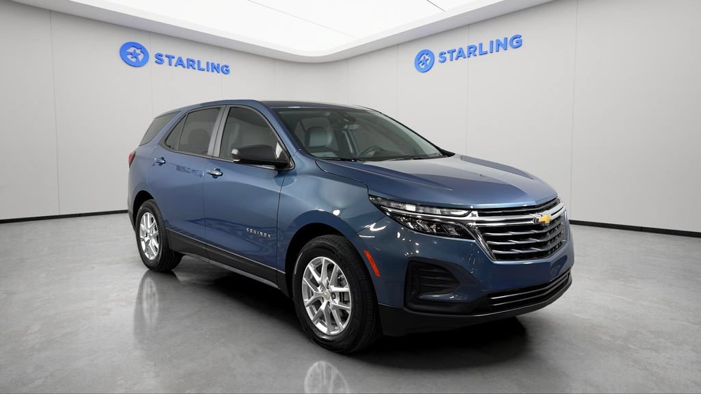 Used 2024 Chevrolet Equinox LS w/ Driver Confidence II Package FWD image 14