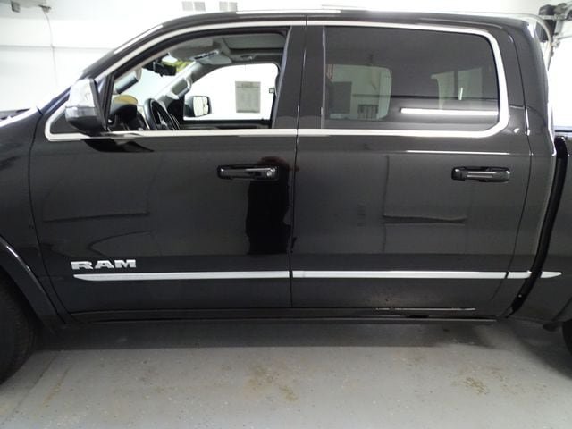Certified 2025 RAM 1500 Tungsten w/ Trailer Tow Group AWD/4WD image 21