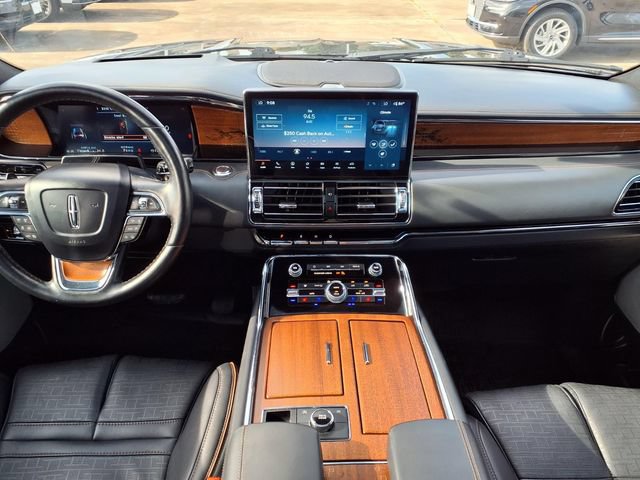 Certified 2023 Lincoln Navigator L Black Label AWD/4WD image 7