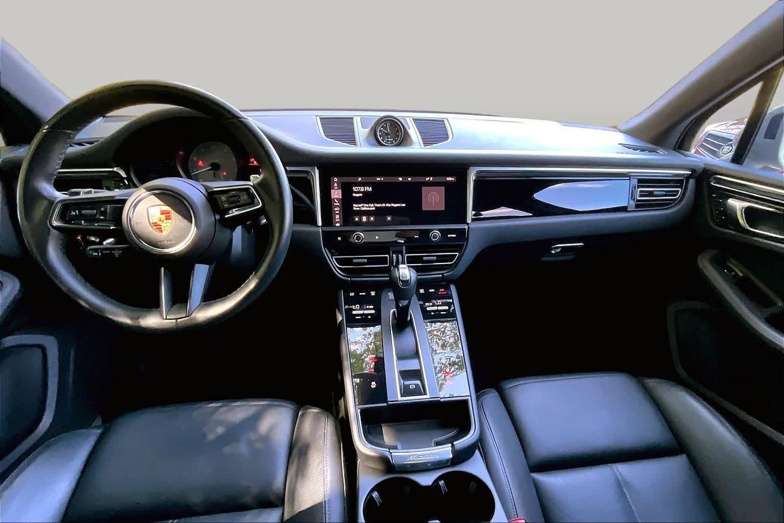 Used 2023 Porsche Macan S AWD/4WD image 16