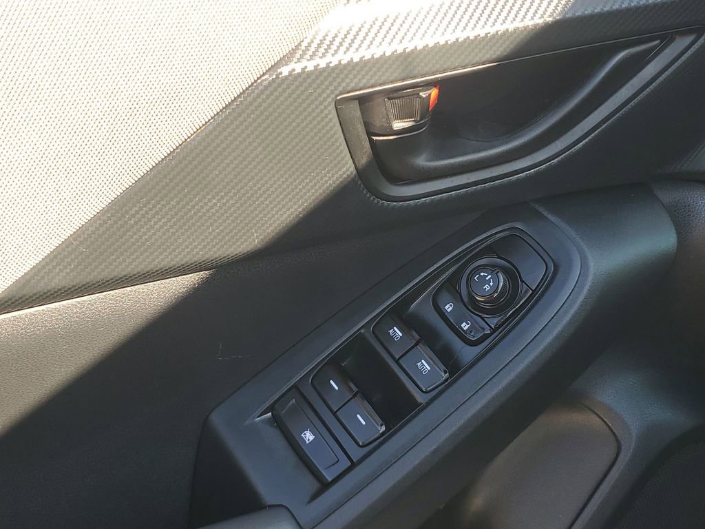 Used 2024 Subaru Crosstrek 2.0i image 42