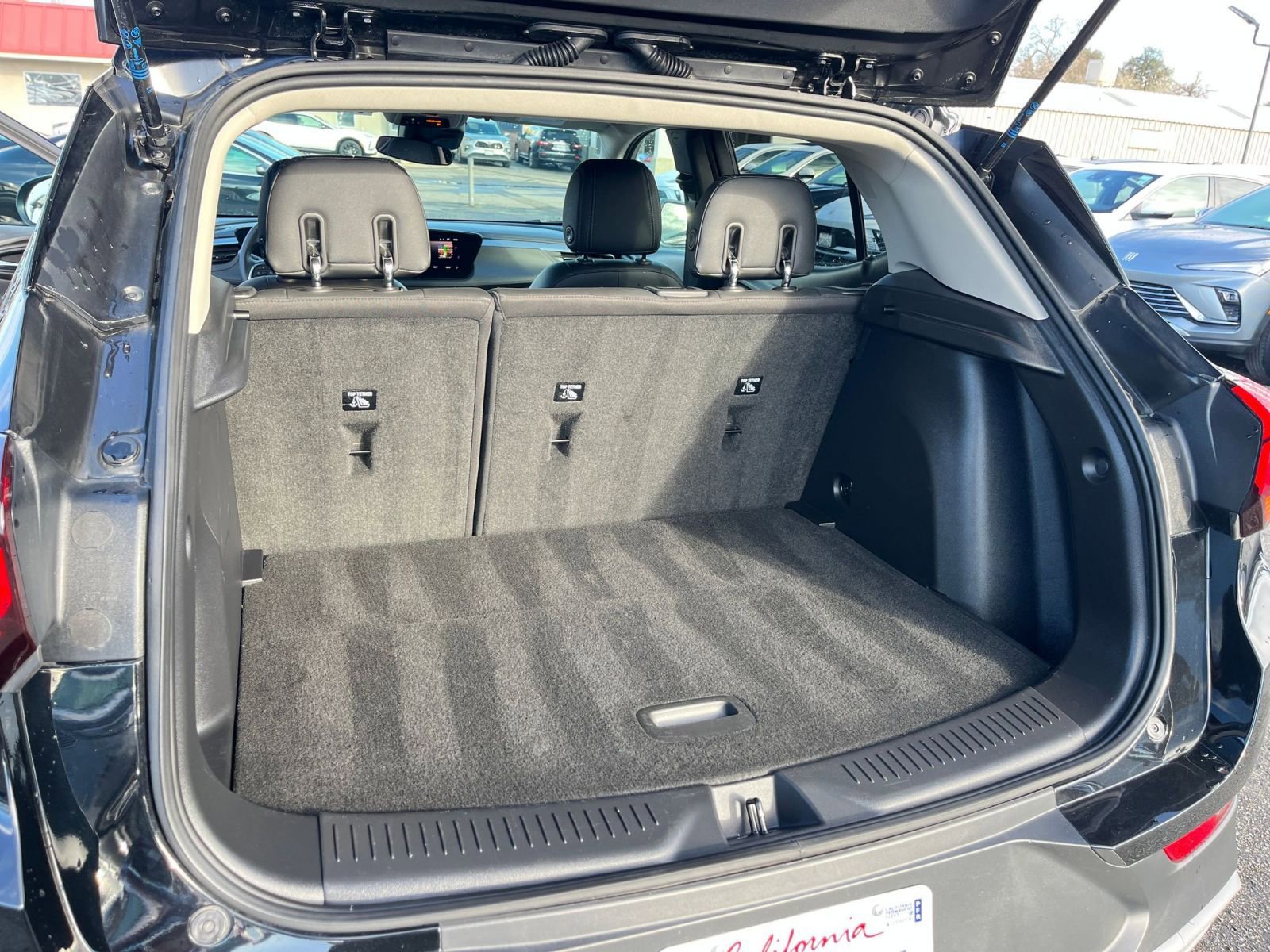 Used 2025 Buick Encore GX Preferred image 29