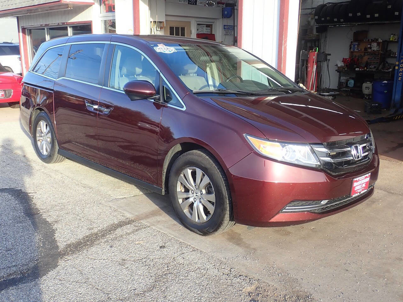 Used 2015 Honda Odyssey EX image 20