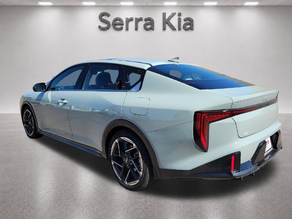 Used 2025 Kia K4 EX w/ GT-Line Premium Package FWD image 3