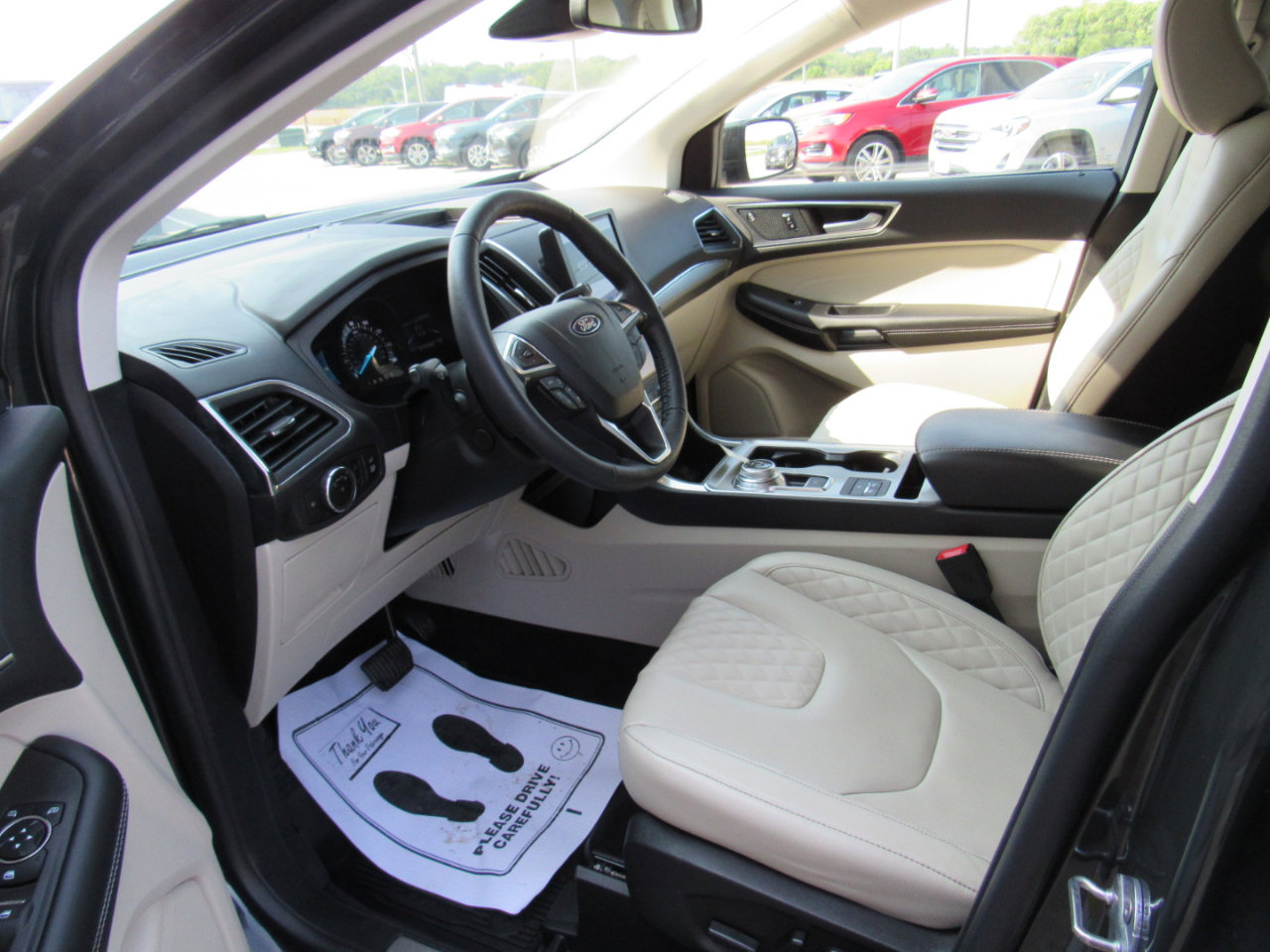 Used 2024 Ford Edge Titanium w/ Titanium Elite Package image 10