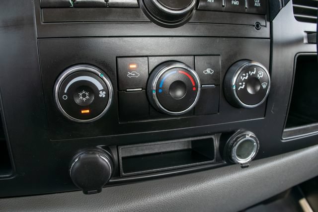 Used 2008 Chevrolet Silverado 3500 W/T AWD/4WD image 22
