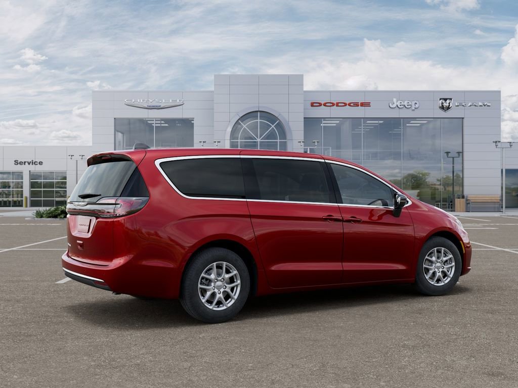 New 2026 Chrysler Pacifica Select image 4