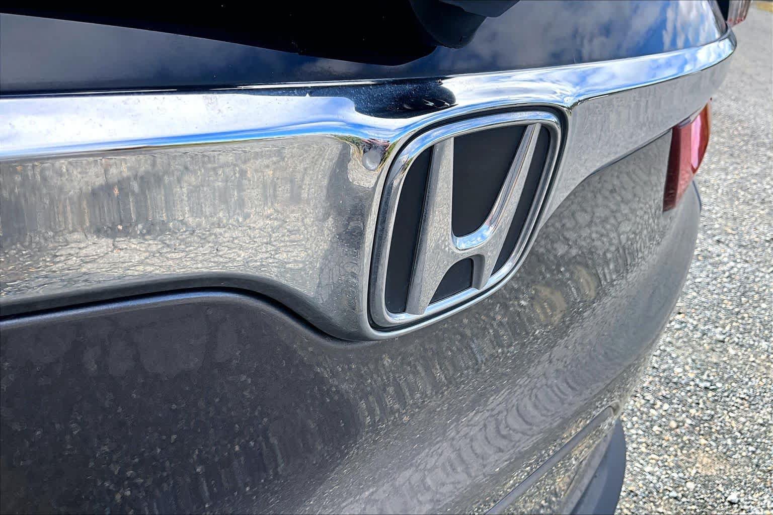 Used 2018 Honda CR-V Touring image 30