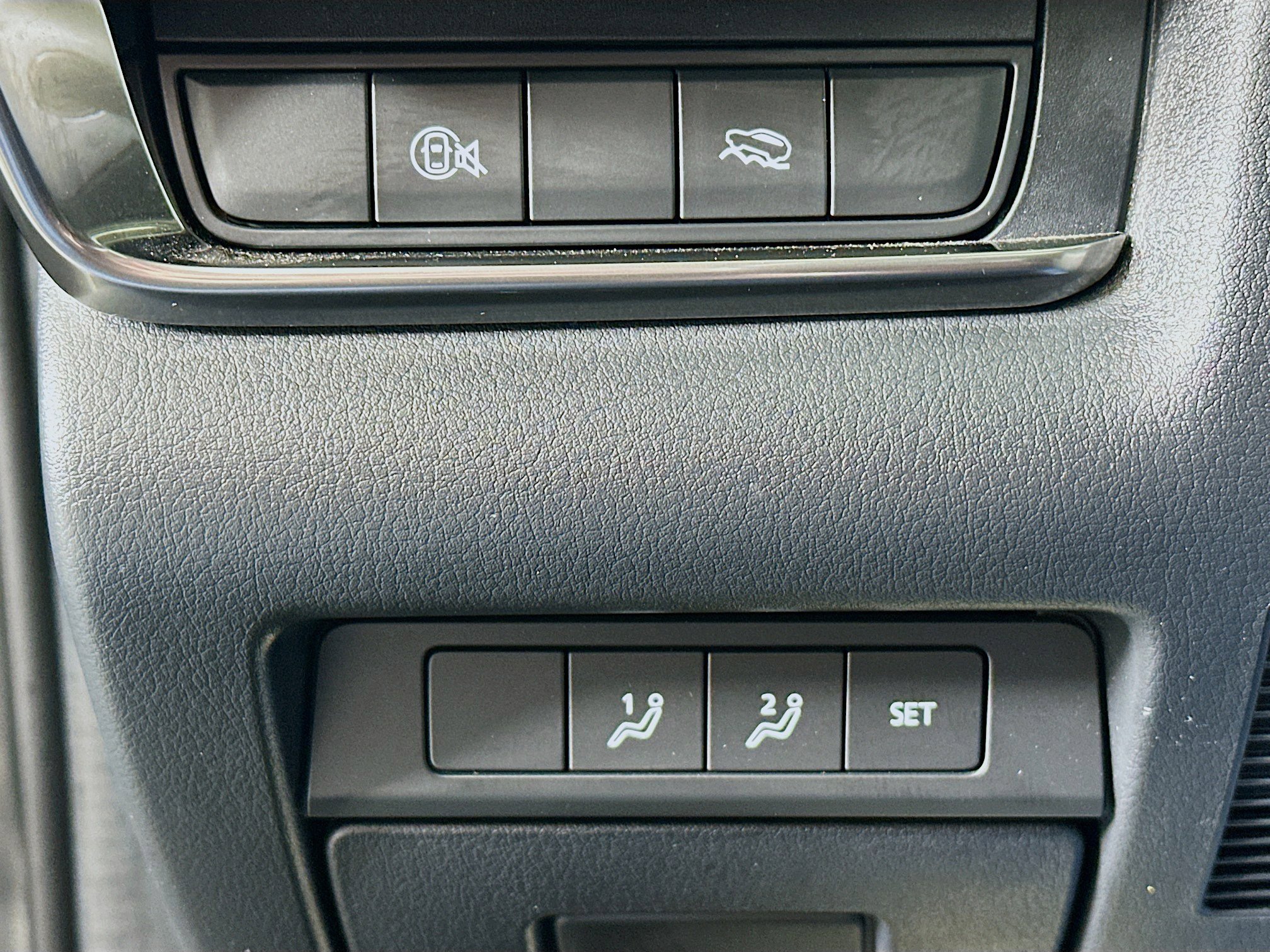 Used 2025 MAZDA CX-30 AWD 2.5 S w/ Preferred Package image 16