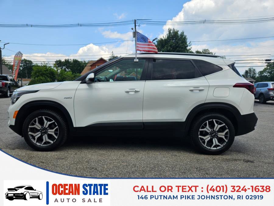 Used 2021 Kia Seltos EX image 2