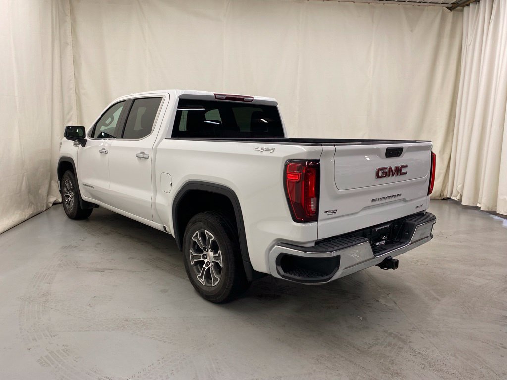 Used 2025 GMC Sierra 1500 SLT AWD/4WD image 5