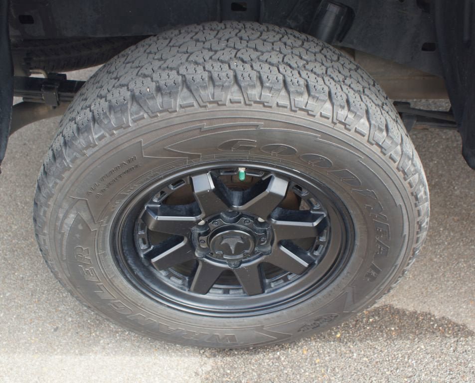 Used 2022 Toyota Tacoma SR AWD/4WD image 24