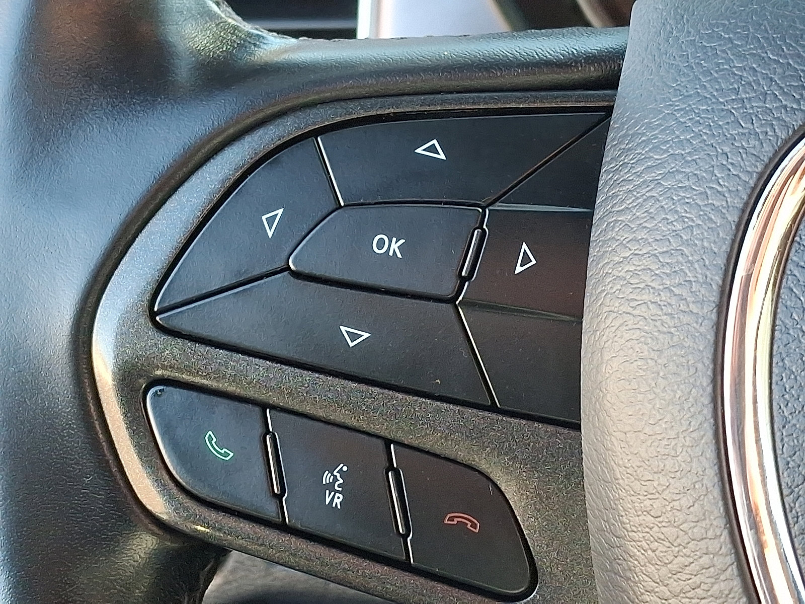 Used 2022 Dodge Charger SXT image 21