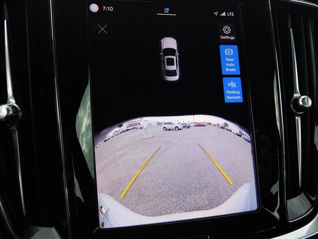 Used 2025 Volvo S60 B5 Core FWD image 20