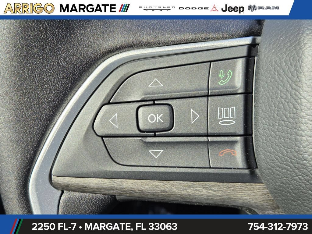 New 2025 Jeep Grand Cherokee L Limited w/ Trailer Tow Package AWD/4WD image 28
