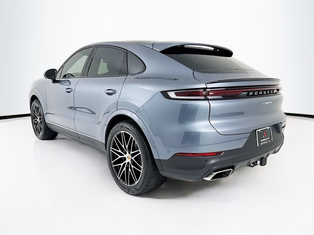 New 2026 Porsche Cayenne Coupe AWD/4WD image 3