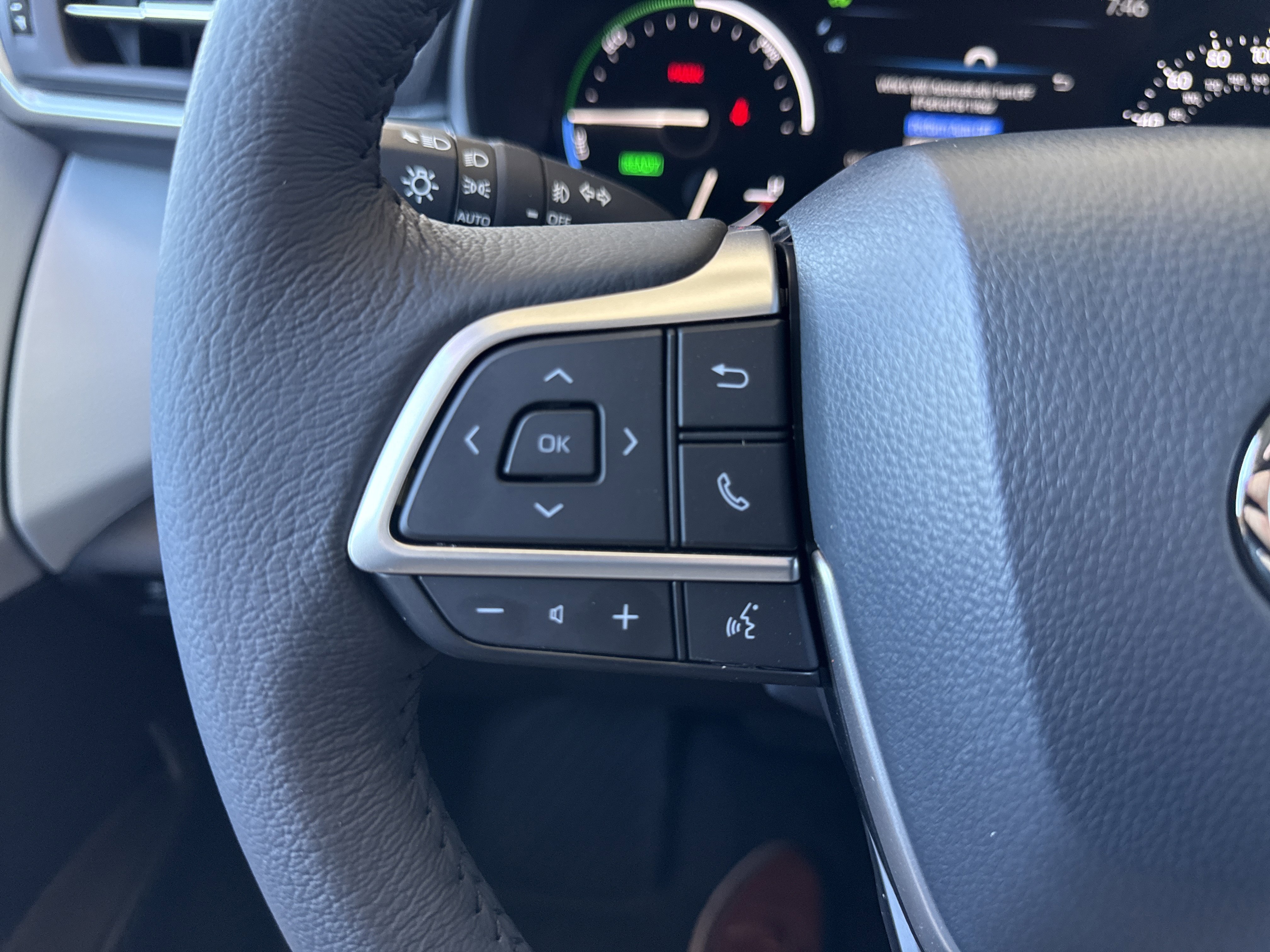 New 2025 Toyota Sienna XLE image 25