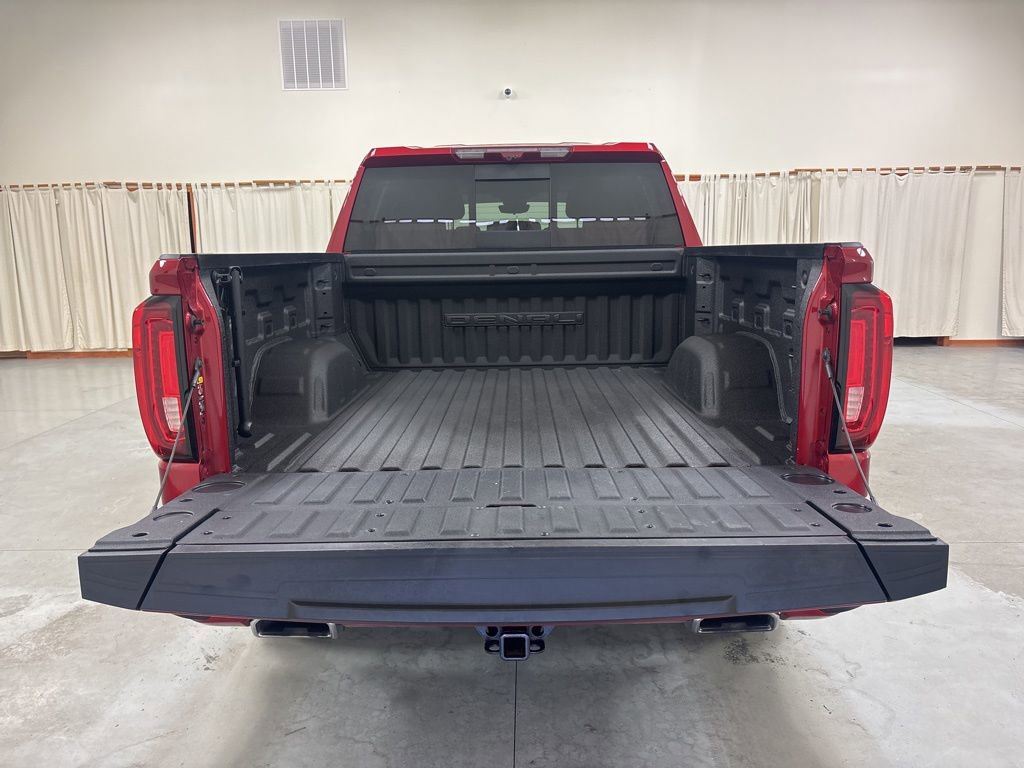 Used 2024 GMC Sierra 1500 Denali w/ Technology Package AWD/4WD image 10