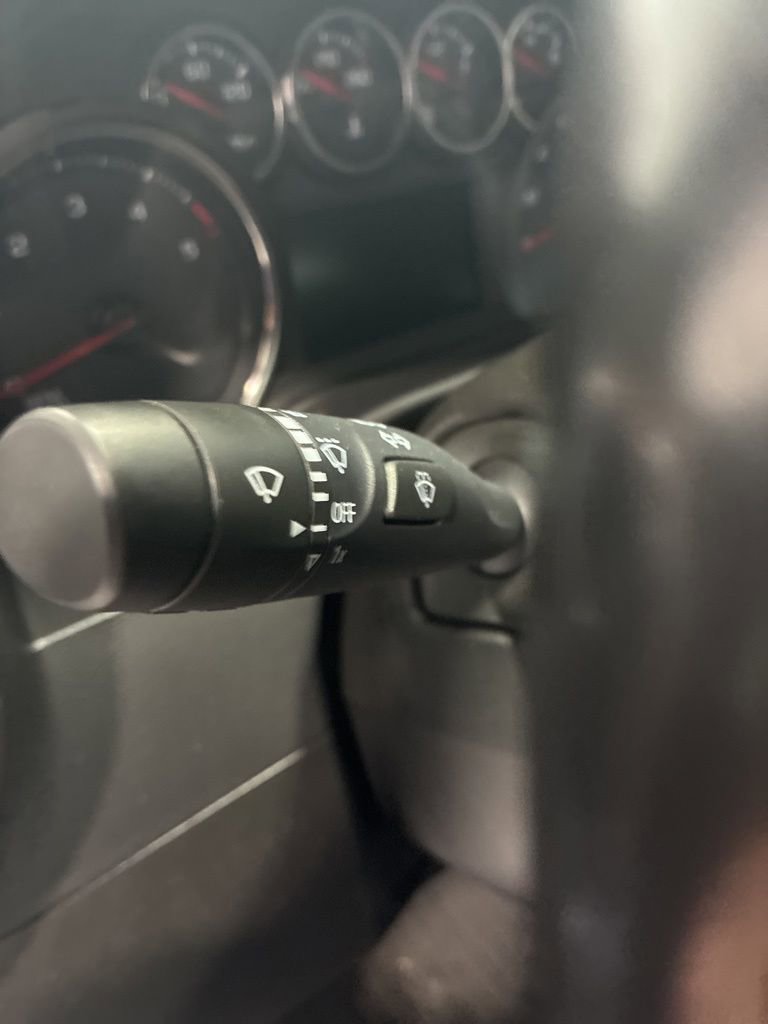 Used 2023 Chevrolet Silverado 2500 LTZ AWD/4WD image 21