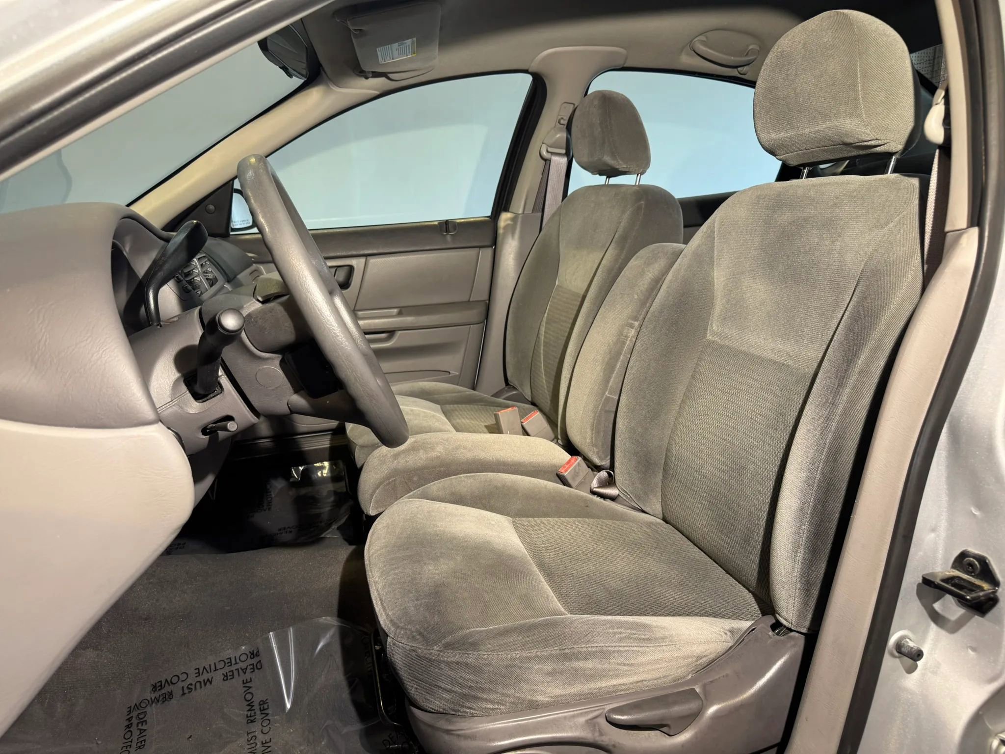 Used 2007 Ford Taurus SE FWD image 9