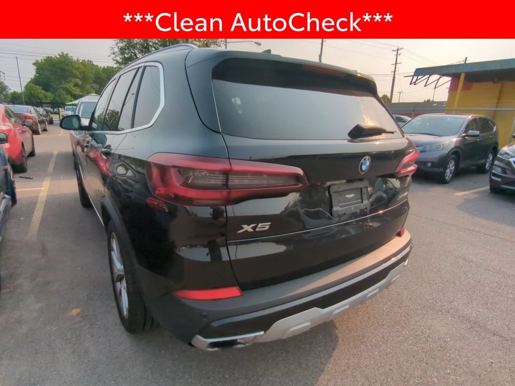 Used 2022 BMW X5 xDrive40i w/ Climate Comfort Package AWD/4WD image 4