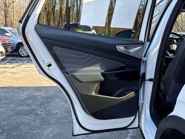 Certified 2023 Volkswagen ID.4 Pro S Plus image 23