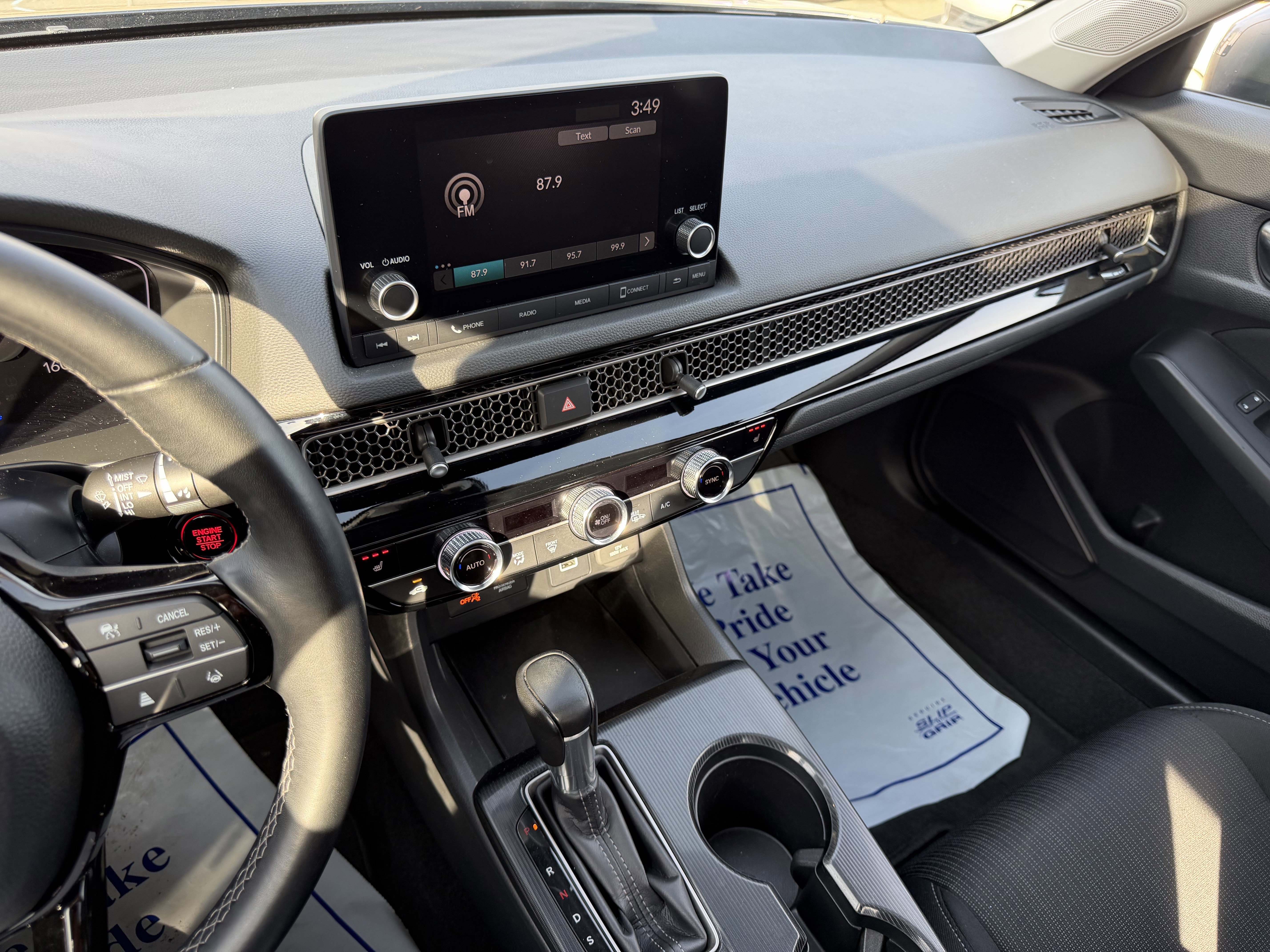 Used 2022 Honda Civic EX image 17