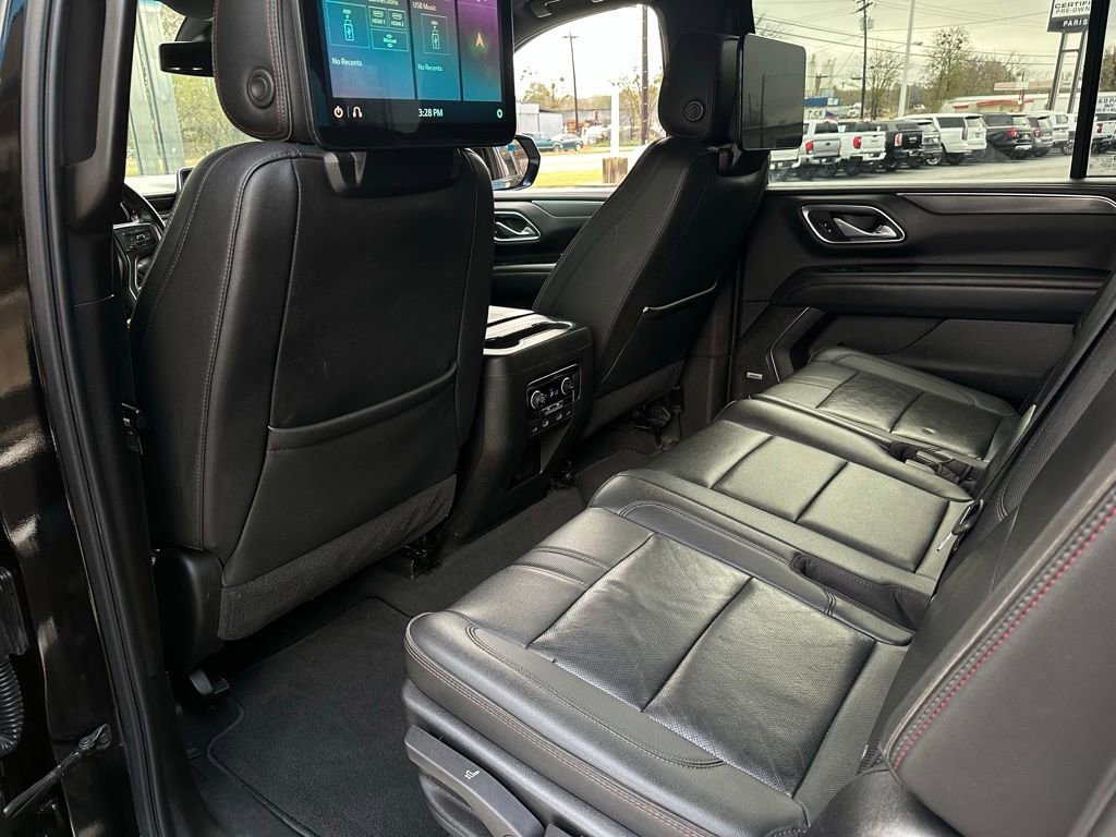 Used 2021 Chevrolet Suburban RST w/ Rear Media and Nav Package image 15