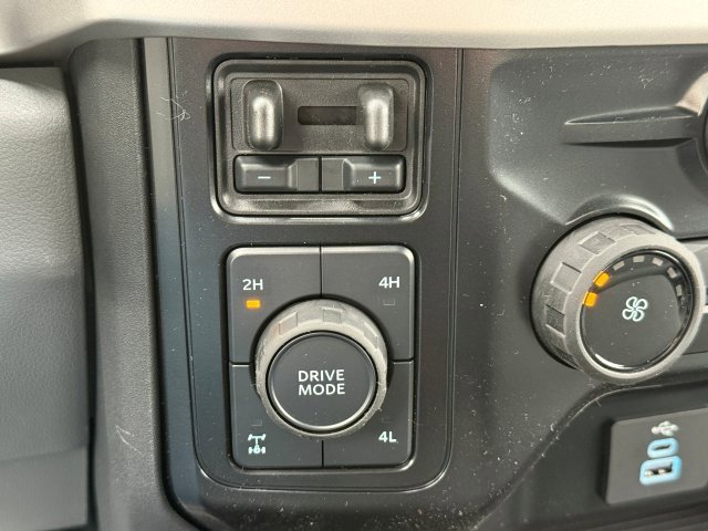 New 2025 Ford F350 XLT w/ Snow Plow Prep Package image 25