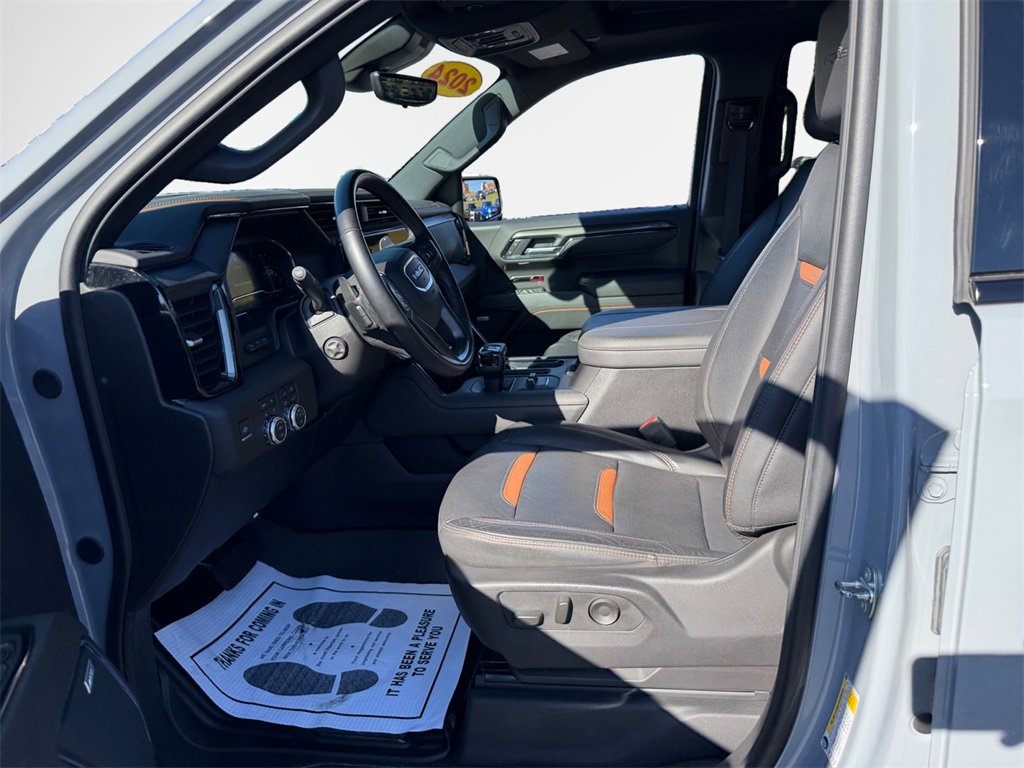 Certified 2024 GMC Sierra 1500 AT4 w/ Technology Package image 11