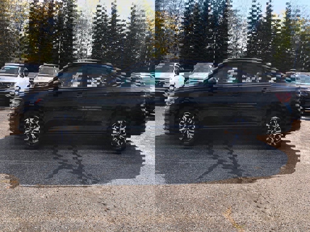 Used 2024 Volkswagen Jetta S image 7