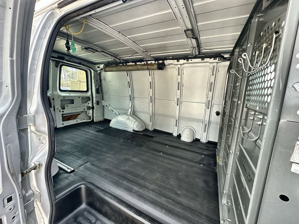 Certified 2014 Chevrolet Express 2500 w/ Cold Climate Package image 25