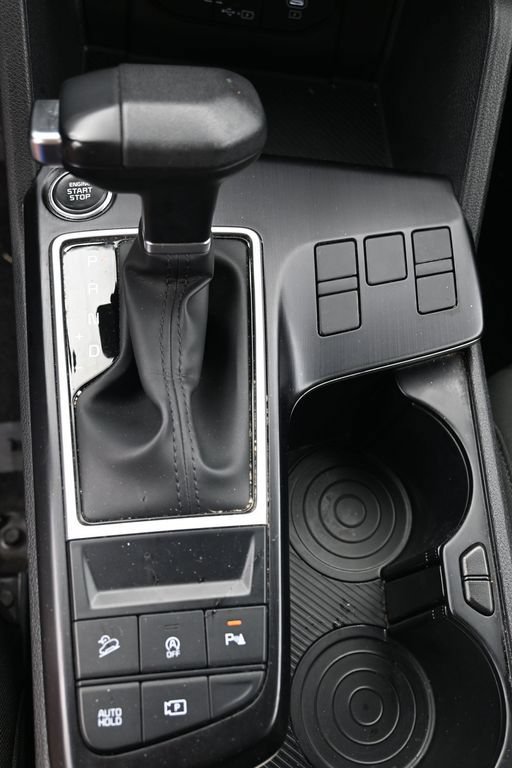 Used 2026 Kia Sportage LX FWD image 28