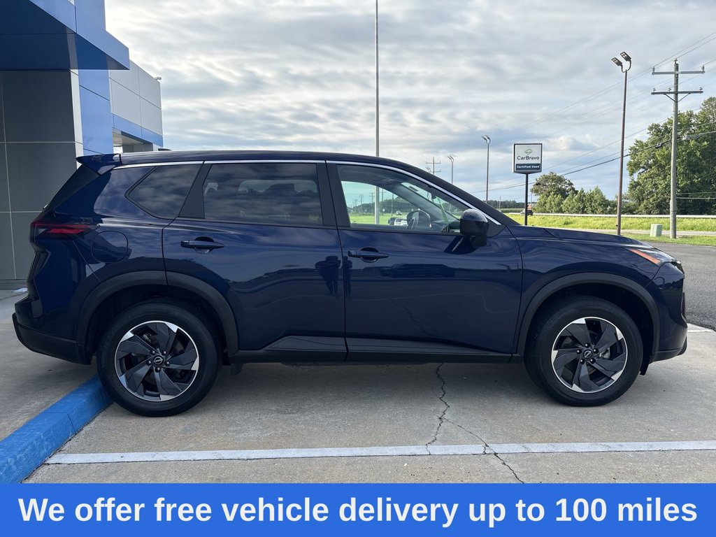 Used 2025 Nissan Rogue SV FWD image 9