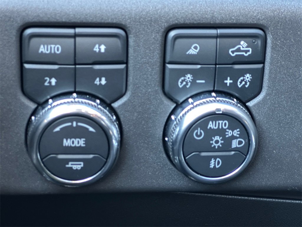 Used 2024 GMC Sierra 1500 SLT w/ SLT Premium Plus Package image 19