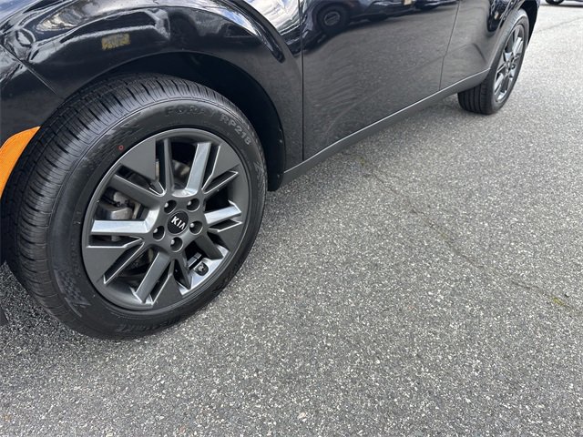 Used 2020 Kia Soul EX image 12