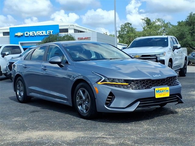 Used 2022 Kia K5 LXS image 8