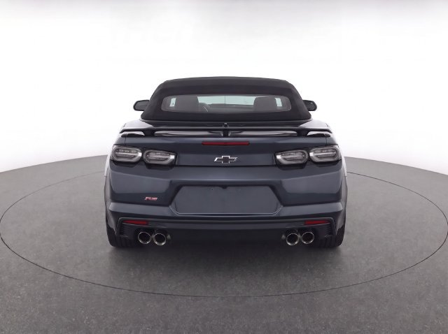 Used 2022 Chevrolet Camaro LT w/ RS Package RWD image 7