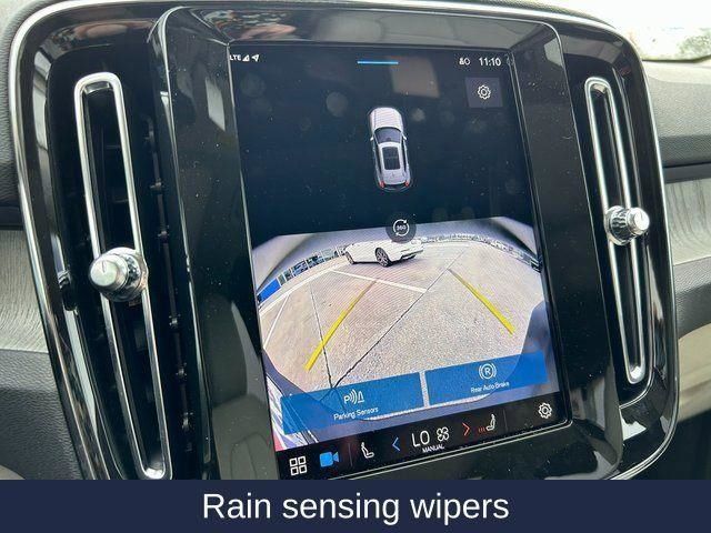 New 2025 Volvo XC40 B5 Ultra w/ Protection Package Premier image 37