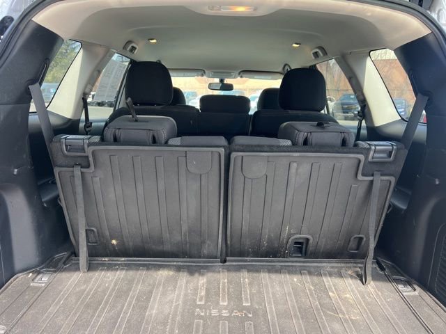 Used 2018 Nissan Pathfinder SV w/ SV Tech Package image 14