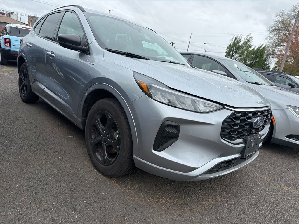 Used 2023 Ford Escape ST-Line w/ Tech Pack #1 image 8